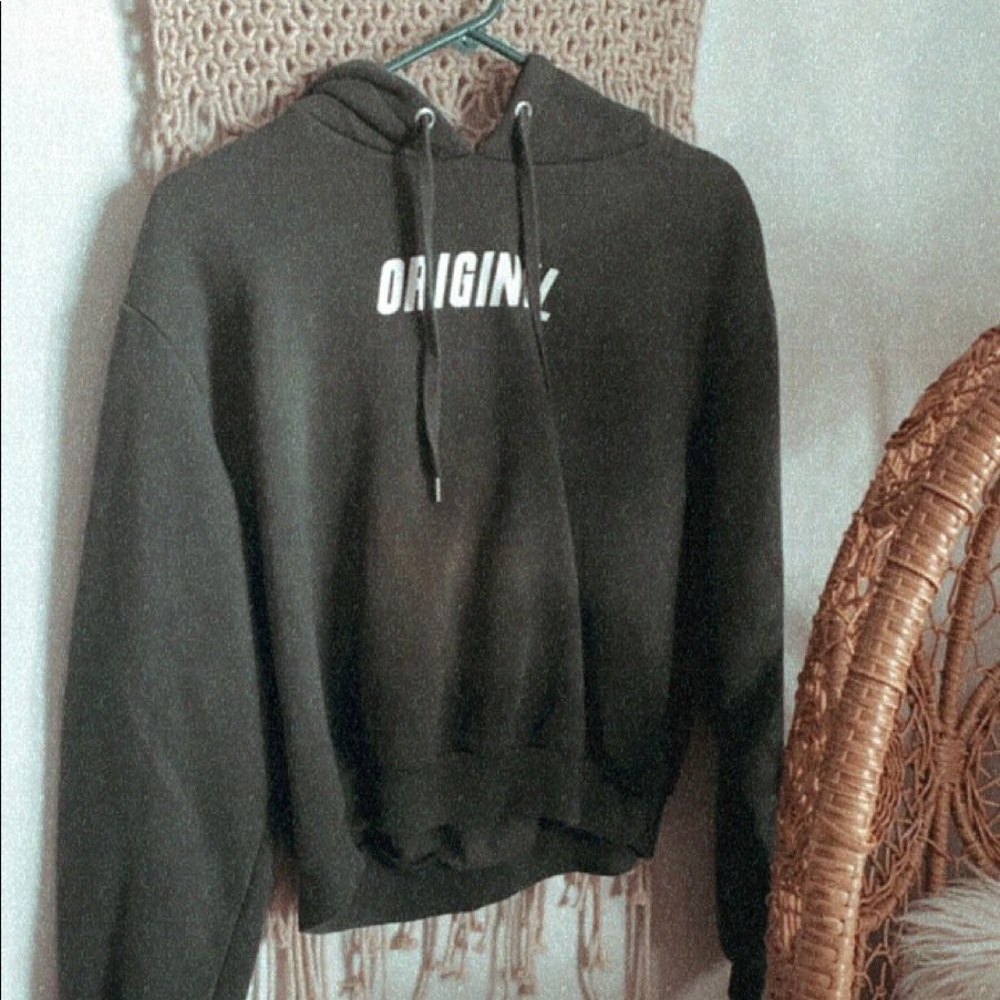 H&M dark green cropped sweatshirt!